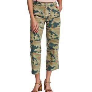 Free People- NWT High Rise Remy Camo Crop Pants